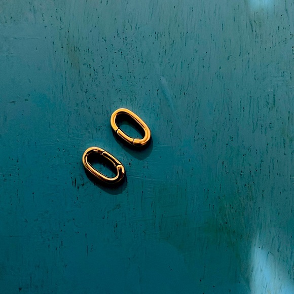 Silver clips for charm bracelet or for hoop earrings - Picture 1 of 2